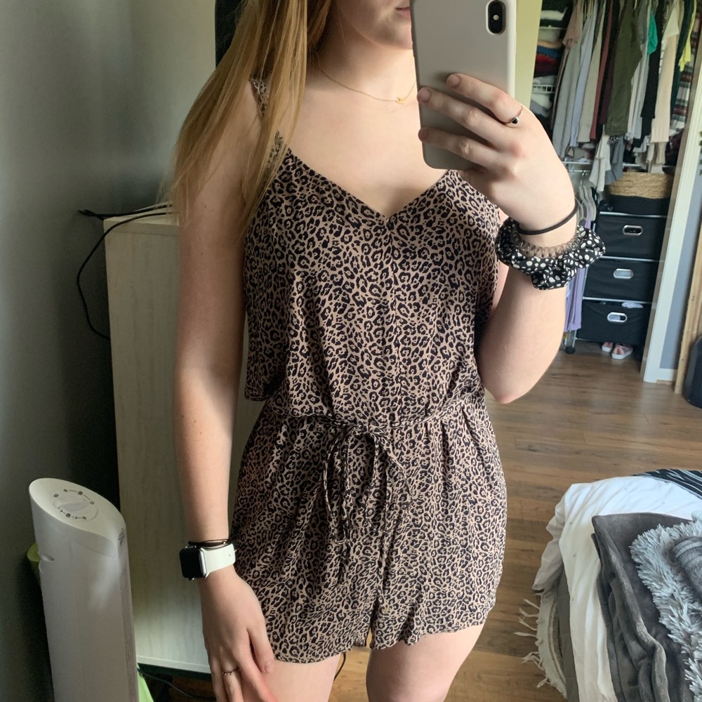 NWT AMERICAN EAGLE ROMPER